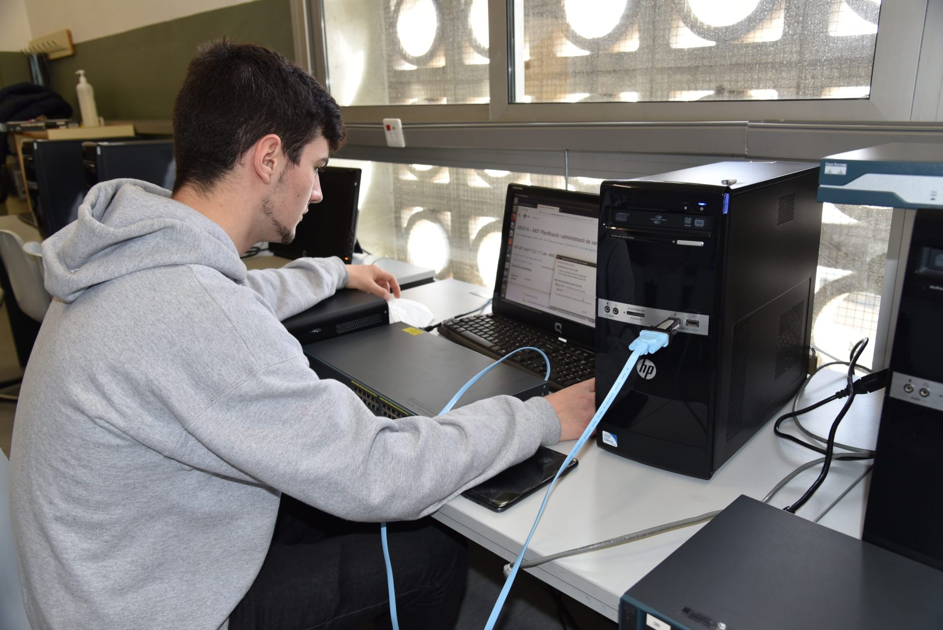 Administració de Sistemes Informàtics i Xarxes